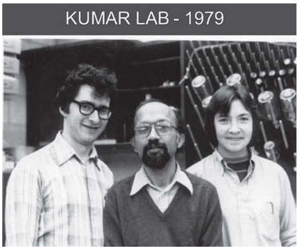 Vinay Kumar (centre) flanked by John Lust, MD–PhD student (left) and Mary Carol Barnes, laboratory assistant (right)
